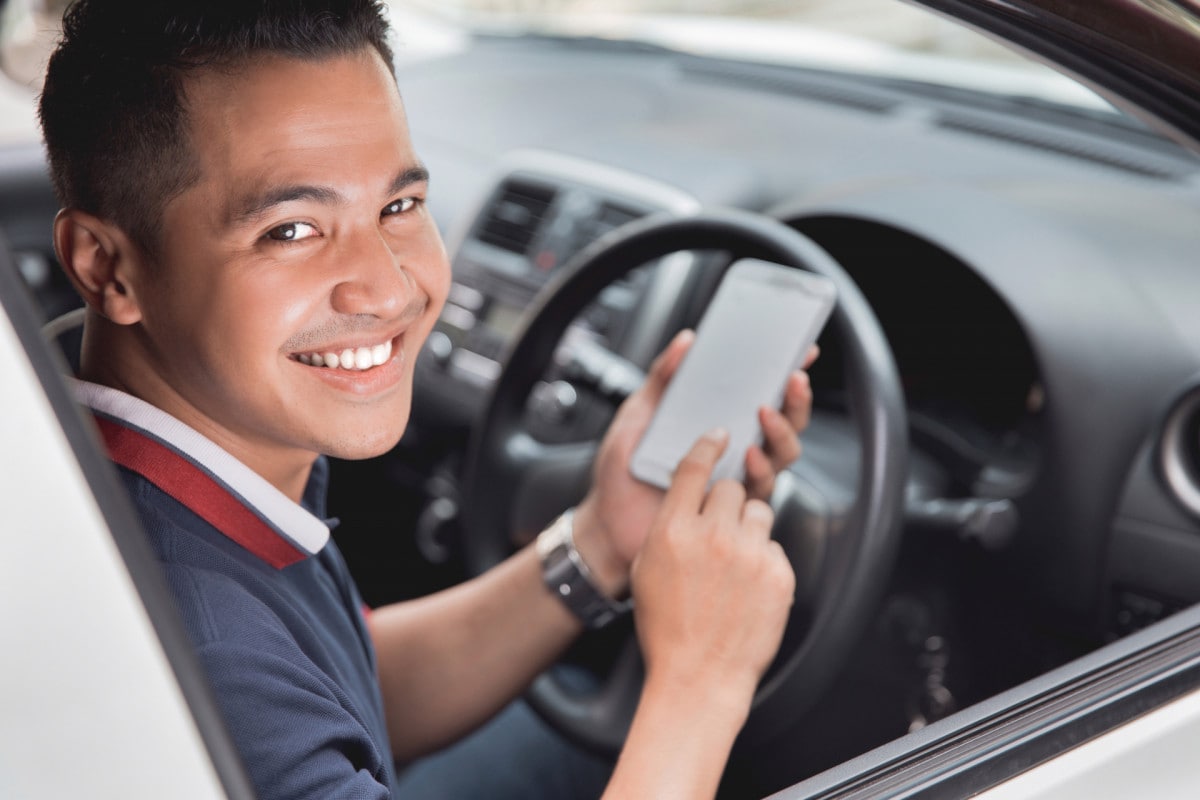 Luncurkan Fitur Baru untuk Edukasi Driver, Kini Pengemudi Maxim Bisa Dapatkan Informasi Lebih Cepat dan Mudah