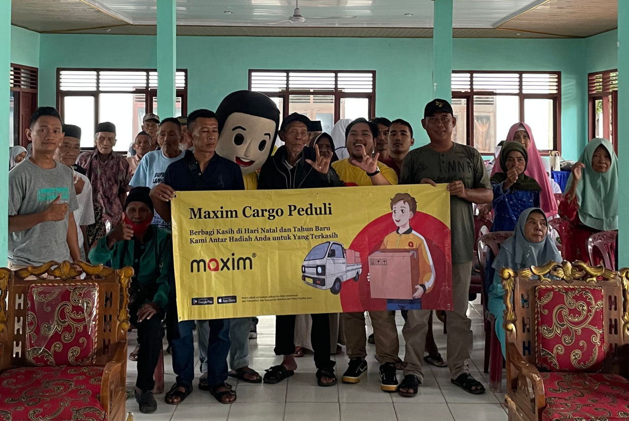 ​Kampanye Perdana Maxim Cargo: Maxim Kirimkan Bantuan Ke Panti Asuhan Dan Panti Jompo Di Bandar Lampung