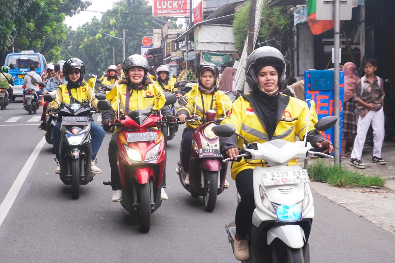 ​Semangat Tinggi Pemberdayaan Perempuan Di Hari Kartini: Maxim Ajak Mitra Pengemudi Wanita Berikan Bantuan Ke Wanita Lansia Di Panti Jompo