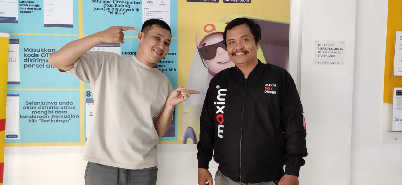 Maxim Beri Penghargaan Best Driver ke Ojol di Sumatera Utara