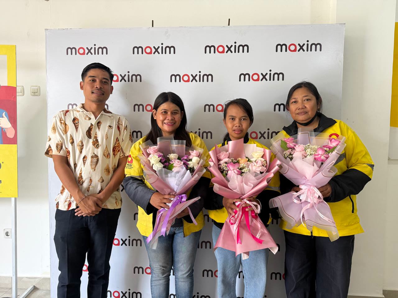Rayakan Hari Ibu, Maxim Apresiasi Ketangguhan Pengemudi Perempuan di Denpasar